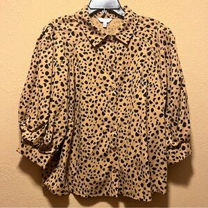 NWT, Crown & Ivy Women’s Blouson Sleeve, Button Down Shirt, Extra Large (XL)
